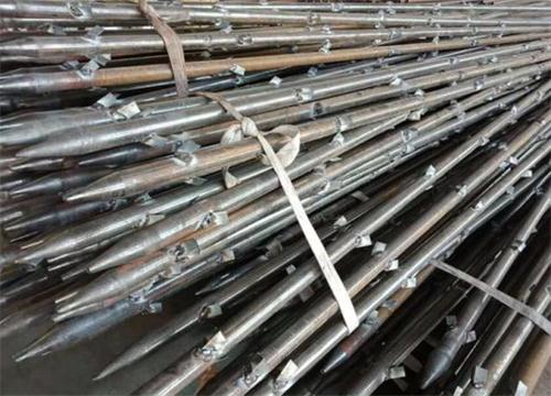 右江管棚钢花管加工